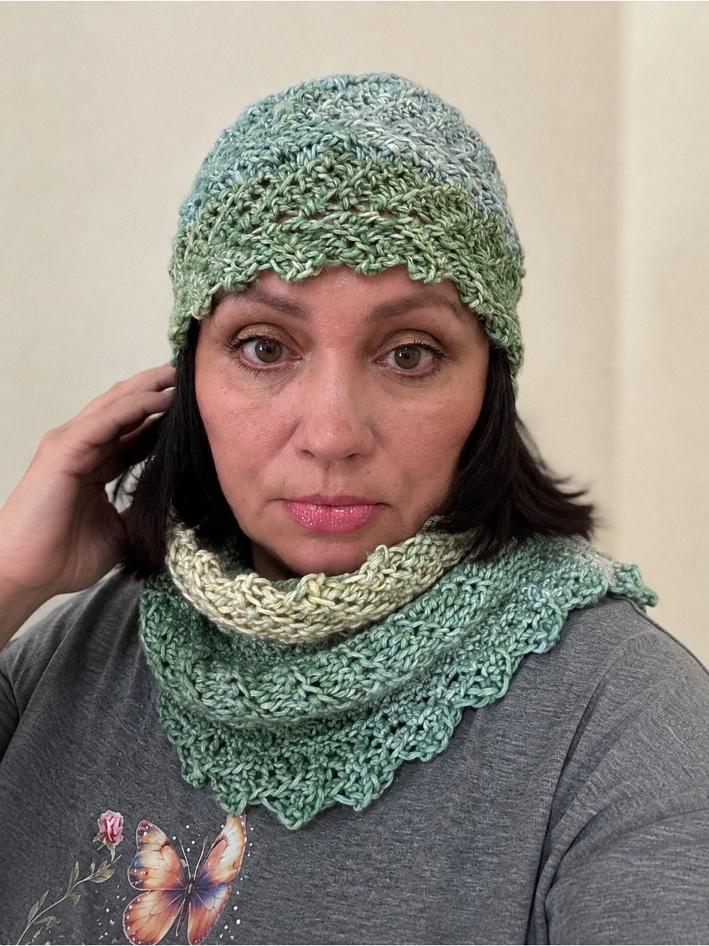 Handmade Green Gradient Knit Hat and Neckwarmer Set - Women Accessories